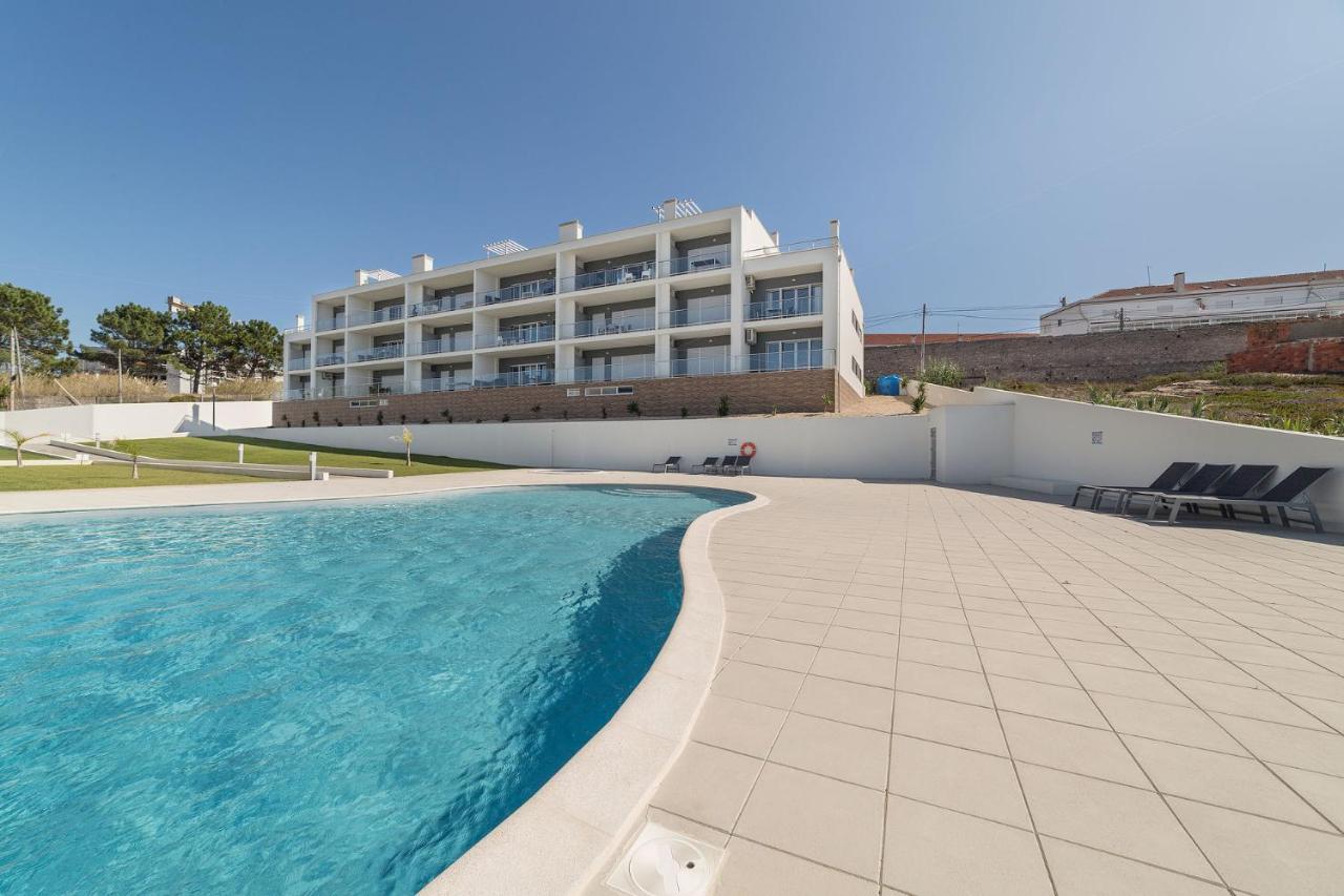 Muralha 2 - Holiday Apartments - By Sch Nazaré Exterior photo