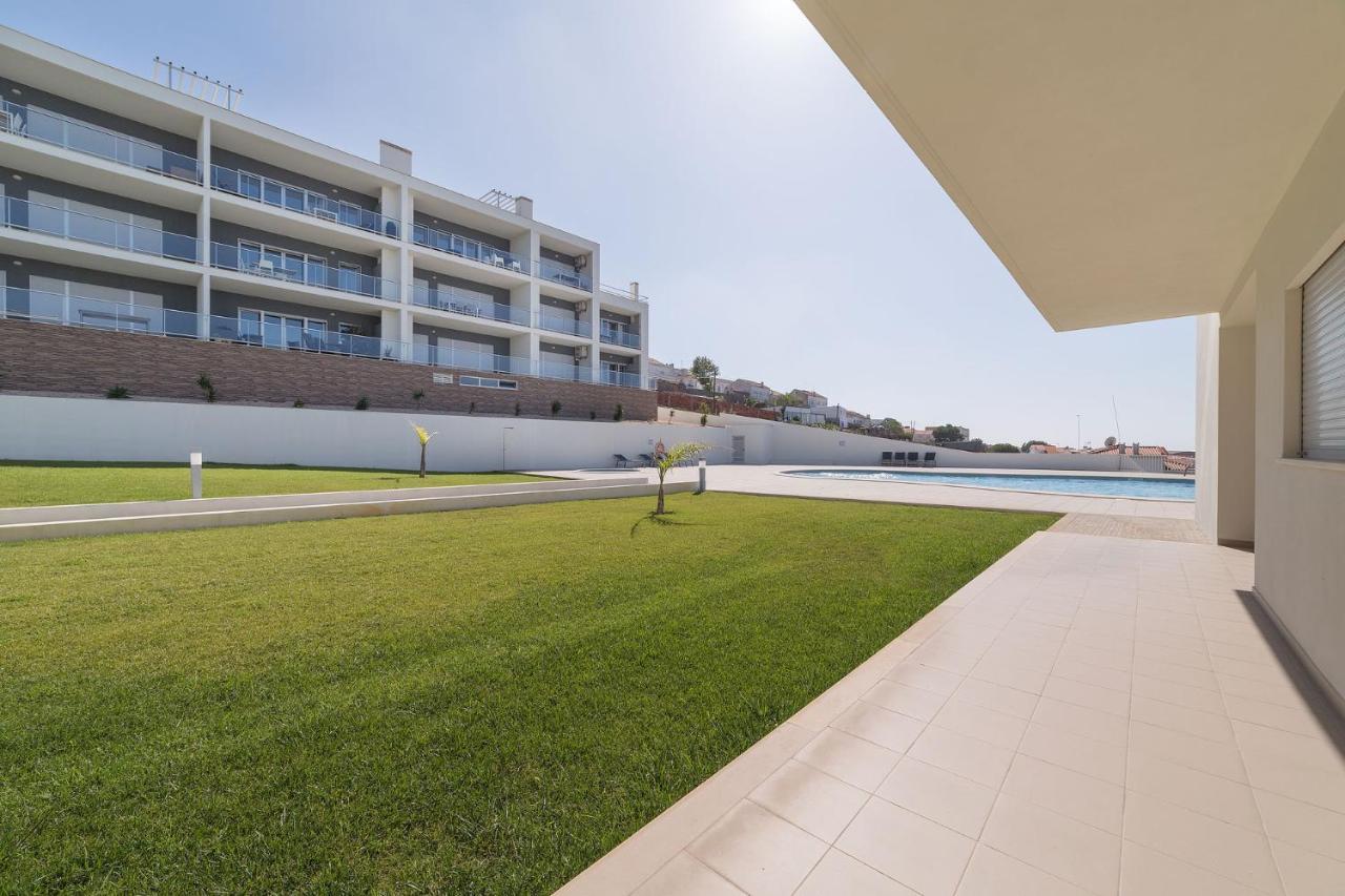 Muralha 2 - Holiday Apartments - By Sch Nazaré Exterior photo